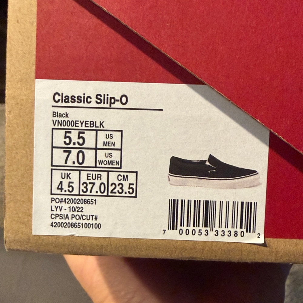 NWOT, Box Included, Vans SKATE Pop Cush B&W slip on. - Picture 7 of 7